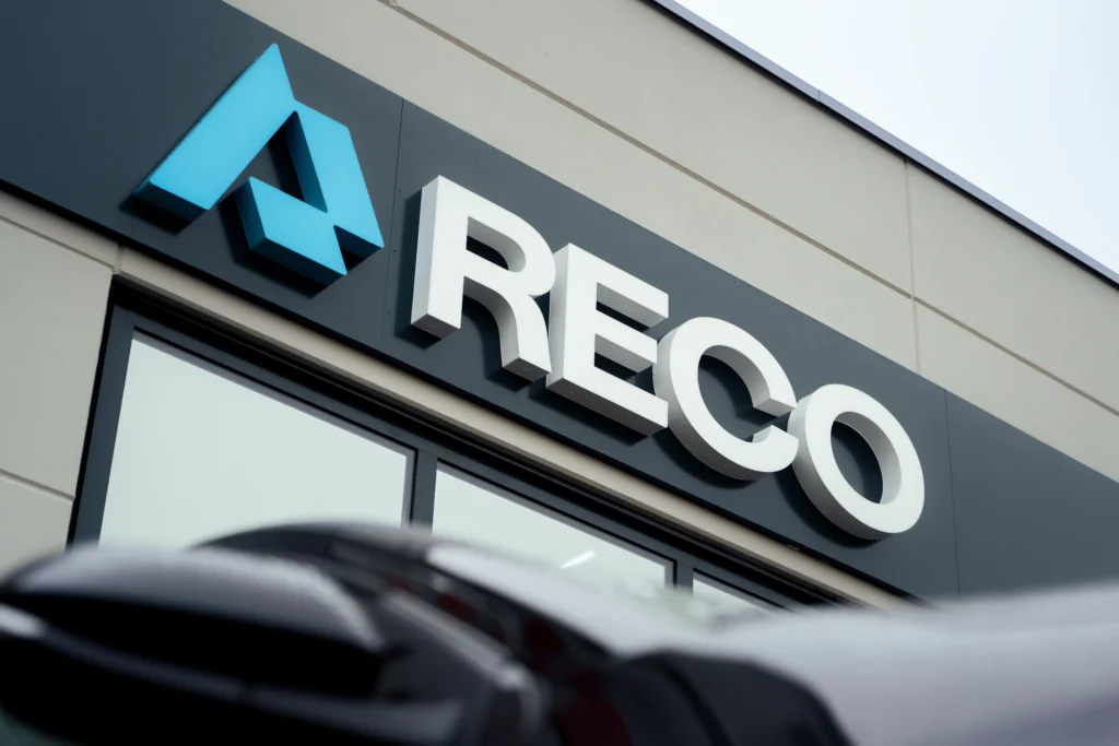 RECO signing _Magnet Branding